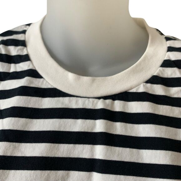 Andy Warhol x Uniqlo UT Archive Tshirt Medium Campbell's Soup Striped NY Pop Art - Picture 5 of 14